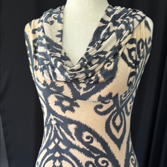 Cosmo*L Elegant Patterned Stretchy Dress, Med - Picture 3 of 11